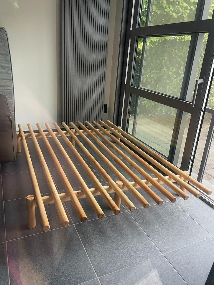 Karup Houten Futon Bed 140, Huis en Inrichting, Slaapkamer | Bedden, Zo goed als nieuw, Twijfelaar, 140 cm, 200 cm, Hout, Ophalen