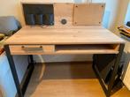 Bureau Irony 110x60, Zo goed als nieuw, Ophalen, Bureau