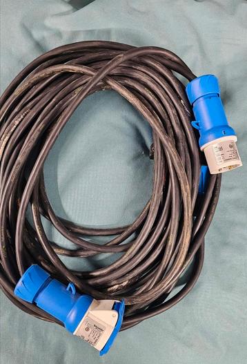 15m 16A 3P Extension cable PRO 3G2.5mm2 H07RN-F
 beschikbaar voor biedingen