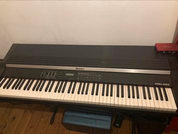 Roland Rhodes MK80, Musique & Instruments, 88 touches, Roland, Enlèvement, Utilisé