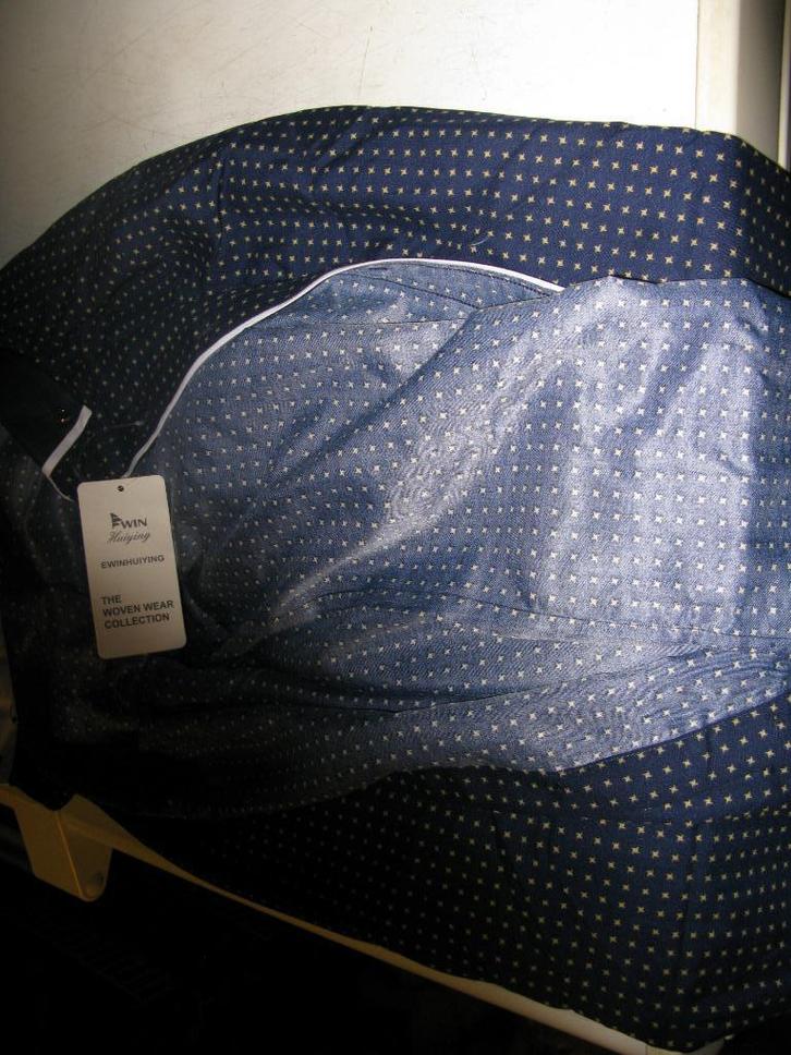 Trendy hemd maat L, Kleding | Heren, Overhemden, Zo goed als nieuw, Halswijdte 41/42 (L), Blauw, Ophalen of Verzenden