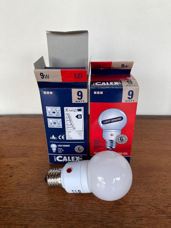 4 Calex softline led lampen met lichtsensor, Huis en Inrichting, Lampen | Losse lampen, Nieuw, Led-lamp, Minder dan 30 watt, E27 (groot)