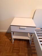 Ikea table de nuit, Maison & Meubles, Enlèvement ou Envoi, Comme neuf