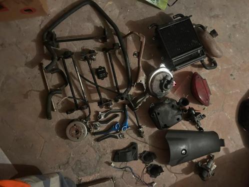 Pieces mbk nitro aerox, Fietsen en Brommers, Brommeronderdelen | Scooters, Gebruikt, Yamaha, Overige typen, Ophalen