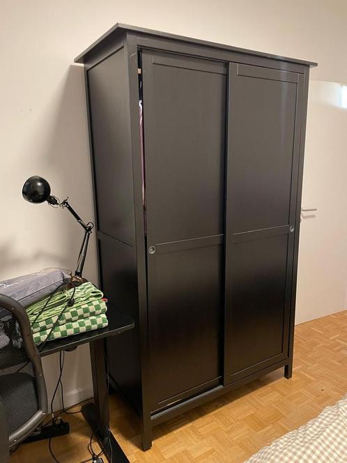 IKEA Hemnes kledingkast, Huis en Inrichting, Kasten | Kleerkasten, Gebruikt, Ophalen