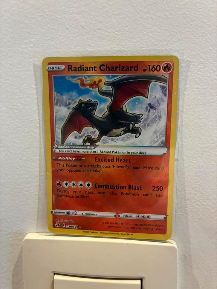 Radiant Charizard 020/159 – Rare Holo – Mint/NM, Hobby & Loisirs créatifs, Jeux de cartes à collectionner | Pokémon, Comme neuf