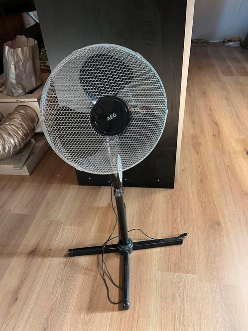 Nieuwe ventilator met afstandsbediening AEG, Elektronische apparatuur, Ventilatoren, Nieuw, Statiefventilator, Ventilator met afstandsbediening