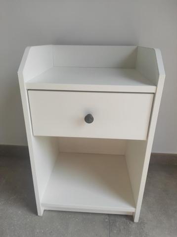 Table de nuit   NEUVE  25€, Enlèvement, Neuf