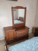 Antieke make-up kast met spiegel, Ophalen