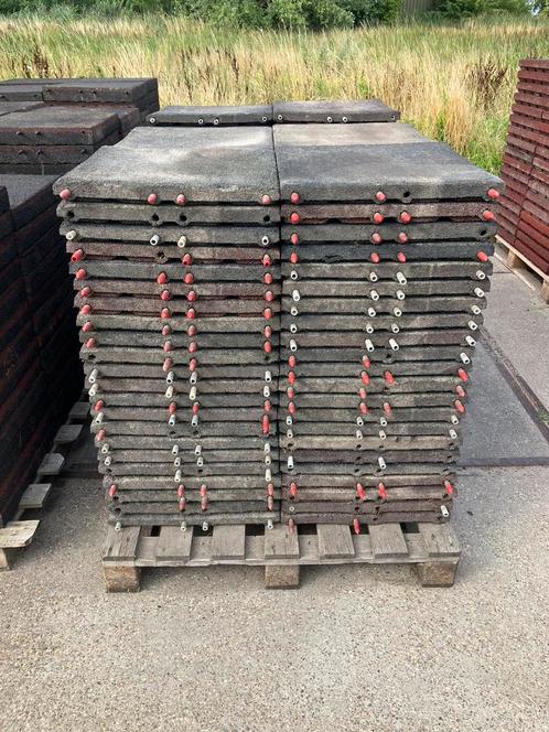172 vochtdoorlatende rubberen matten 50x50x4,5cm, Dieren en Toebehoren, Stalling en Weidegang