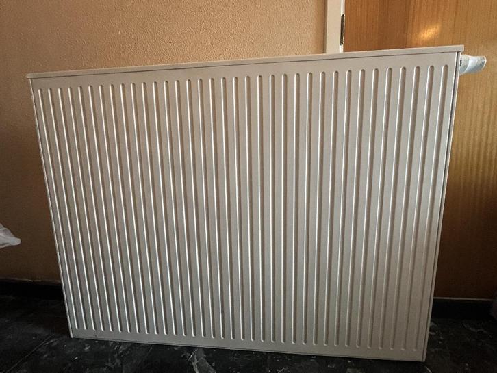 Radiator van staal type 22 - 1200x900 mm, Doe-het-zelf en Bouw, Verwarming en Radiatoren, Zo goed als nieuw, Radiator, 800 watt of meer