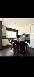 Keukeneiland met 4 stoelen, Huis en Inrichting, Keuken | Complete keukens, Ophalen, Zo goed als nieuw