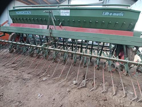 Zaaimachine Nordsten, Zakelijke goederen, Landbouw | Werktuigen, Akkerbouw, Zaaien, Planten of Poten, Ophalen