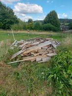 Bois d'allumage à donner, Ophalen
