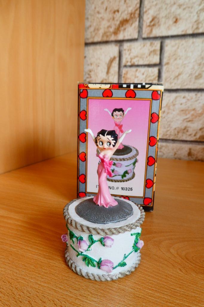 Betty Boop Bed of Roses Mini Box 1995, Verzamelen, Beelden en Beeldjes, Nieuw, Mens, Ophalen of Verzenden