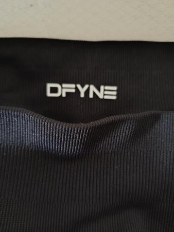 DFYNE figuurcorrigerende legging. beschikbaar voor biedingen