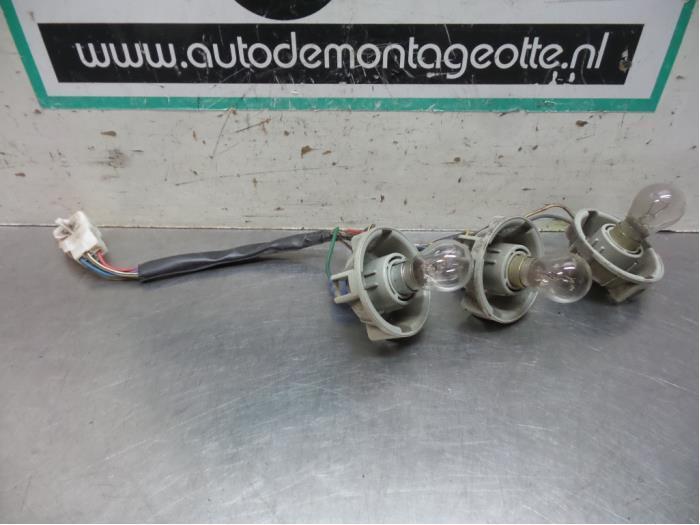Circuit imprimé feu arrière droit d'un Toyota Starlet (Sta, Autos : Pièces & Accessoires, Éclairage, Toyota, Utilisé, Enlèvement ou Envoi