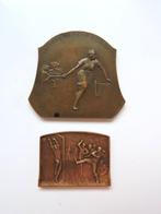Oude BRONZEN MEDAILLES uit 1930 en 1956, Postzegels en Munten, Ophalen of Verzenden, Brons