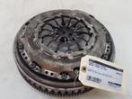 VLIEGWIEL DUBBELE MASSA Renault Kangoo Express (RF..), Gebruikt, Renault