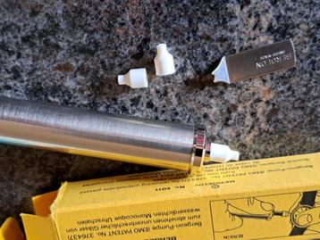 Sieraden en gereedschap  beschikbaar voor biedingen