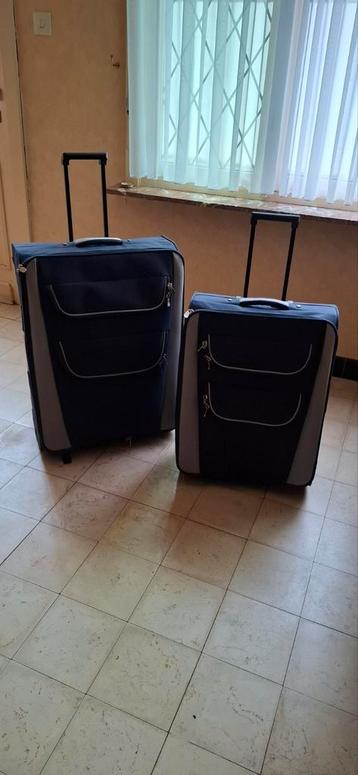 2 reiskoffers beschikbaar voor biedingen