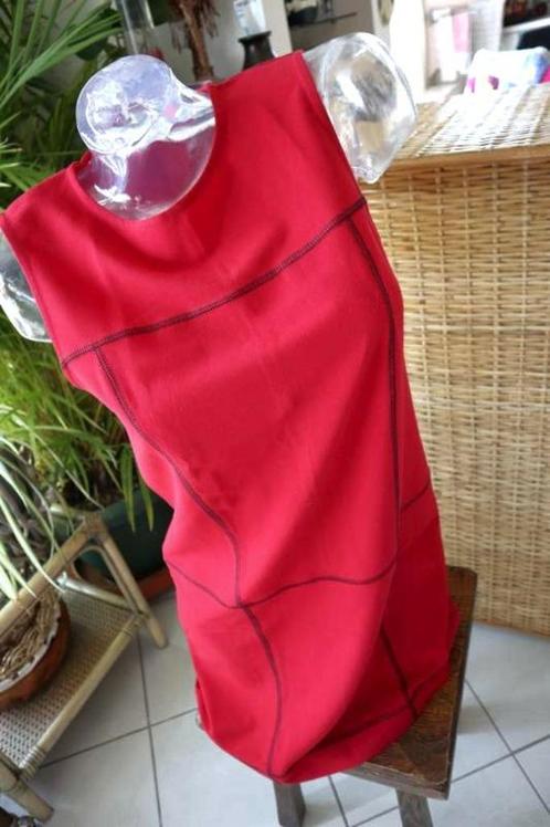leuk rood gestreept sterk stevige jurk, Kleding | Dames, Jurken, Zo goed als nieuw, Maat 38/40 (M), Rood, Onder de knie, Ophalen of Verzenden