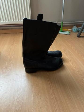 DDR/NVA laarzen beschikbaar voor biedingen