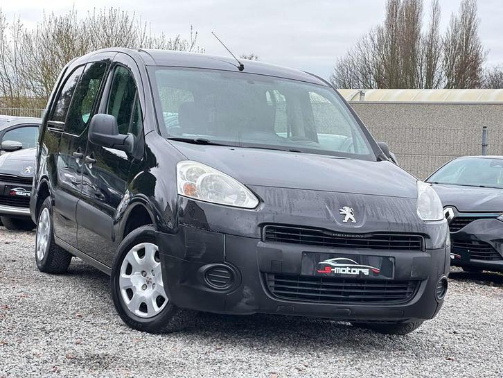 Peugeot Partner 1.6 HDi L2H1 • LONG CHASSIS • (bj 2013), Auto's, Bestelwagens en Lichte vracht, Bedrijf, Te koop, ABS, Airbags