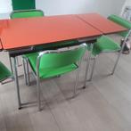 Retro oranje tafel+4 groene stoelen, Verzamelen, Retro, Ophalen of Verzenden