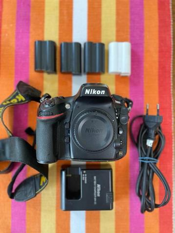 Nikon D800 avec piles