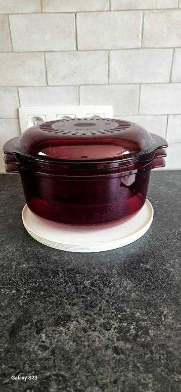 Tupperware microcook set beschikbaar voor biedingen