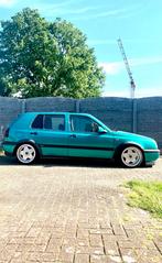 VW Golf VR6 - 1992 - Oldtimer, Auto's, Voorwielaandrijving, 4 deurs, Stof, Zwart