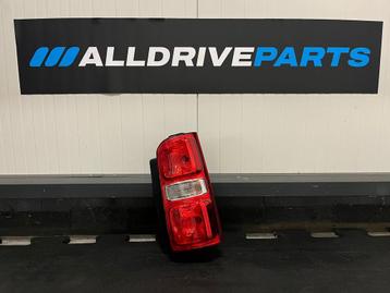 Opel Vivaro / Peugeot Expert Achterlicht rechts 9808243080 beschikbaar voor biedingen