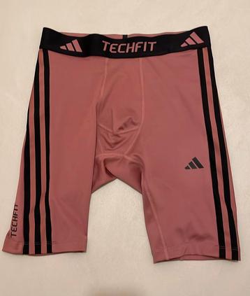 Adidas Techfit compressieboxer beschikbaar voor biedingen