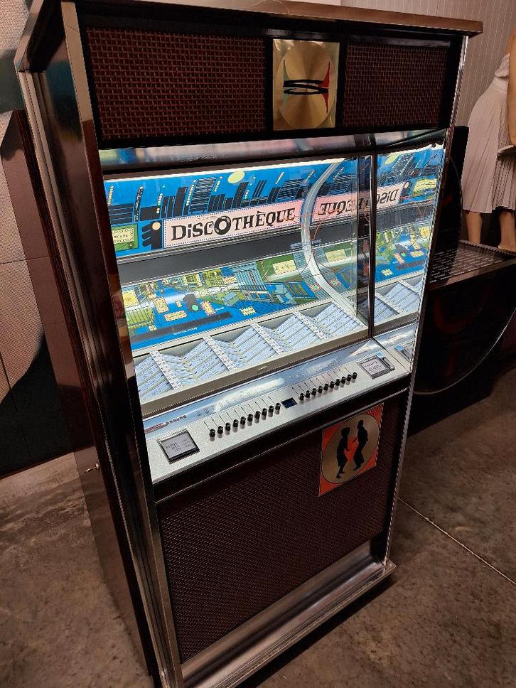 Jukebox Seeburg U100 de 1965, Collections, Machines | Jukebox, Comme neuf, Seeburg, 1960 à 1970, Avec singles, Enlèvement