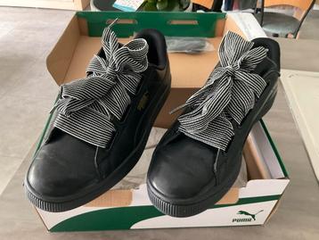 Puma basket heart vrouwen zwart 39 beschikbaar voor biedingen
