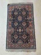 Oosters tapijtje zijde achtig blauw roest beige versleten, Ophalen of Verzenden