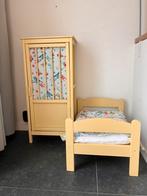 Poppenkamer bed en kleerkastje, Kinderen en Baby's, Speelgoed | Poppen, Ophalen, Gebruikt, Babypop