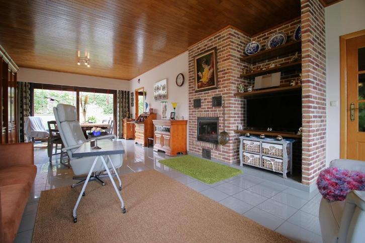 Willebroek-Tisselt: bungalow met 2 slaapkamers, Immo, Huizen en Appartementen te koop, Provincie Antwerpen, 200 tot 500 m², Hoekwoning