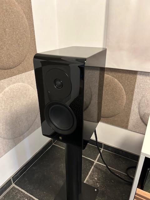 YAMAHA NS-600 hgb NIEUW DEMO 5j garantie BOOKSHELFMAAND, TV, Hi-fi & Vidéo, Enceintes, Neuf, Haut-parleurs Frontaux, Arrière ou Stéréo