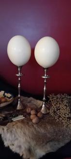 2 struisvogeleieren op standaard. Paastafeldeco., Enlèvement ou Envoi