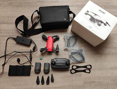 DJI spark fly more combo, Hobby en Vrije tijd, Modelbouw | Radiografisch | Helikopters en Quadcopters, Zo goed als nieuw, Ophalen