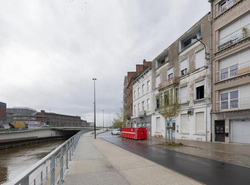 Huis à vendre à Charleroi, 10 chambres, Immo, Huizen en Appartementen te koop, Vrijstaande woning, E