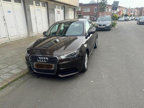 Audi A1 1.6TDI sportback, Autos, Audi, Particulier, A1, Air conditionné, Diesel, Euro 5, Hatchback, Boîte manuelle, Enlèvement