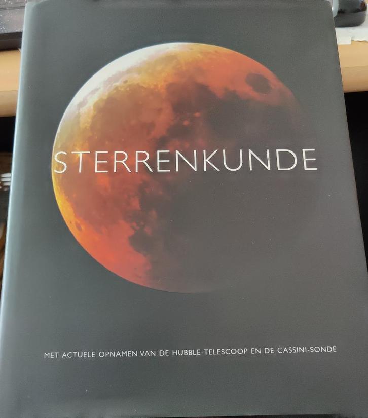 Sterrenkunde, Livres, Science, Comme neuf, Sciences naturelles, Enlèvement ou Envoi