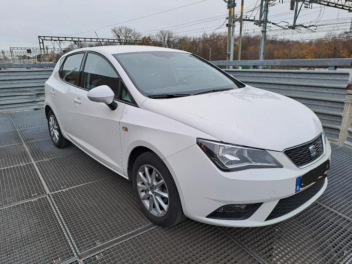 SEAT IBIZA Benzine 75 PK (55 kW) Euro 6B 52.000 km, Auto's, Seat, Particulier, Ibiza, Benzine, Euro 6, Handgeschakeld, Wit, Grijs