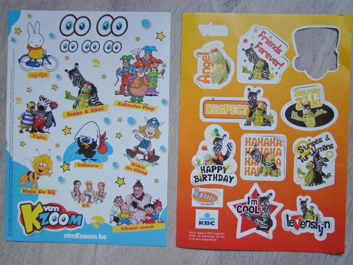 Zeppe & Zikki  stickervel + VTM Kzoom =2x A5 formaat, Verzamelen, Stickers, Strip of Tekenfilm, Ophalen of Verzenden