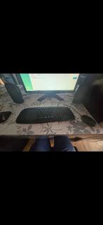 PC Acer avec écran LCD fonctionnant sous Windows Vista, Enlèvement, Utilisé