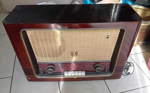 Antieke radio Philips, Antiek en Kunst, Antiek | Tv's en Audio, Ophalen