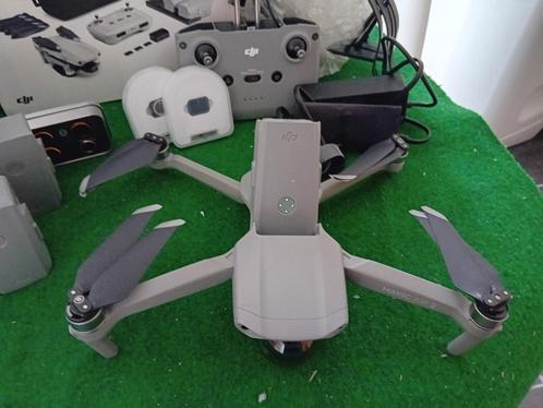 DJI AIR 2 combo fly more als nieuw  met     bechermers, Hobby en Vrije tijd, Modelbouw | Radiografisch | Helikopters en Quadcopters